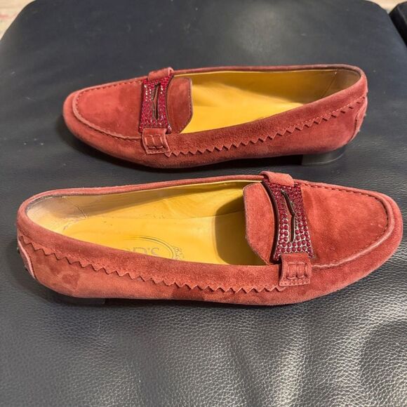 Tod’s Lane Suede Loafers Burgundy with Crystal Embellishments EU 37.5 US 7.5 - Picture 10 of 13